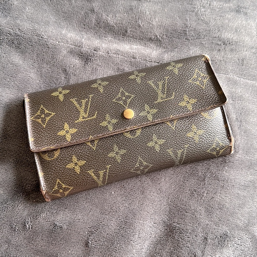 Louis Vuitton Wallet